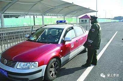 青岛出租车最新爆料,揭秘价格调整与行业变革动态  第1张